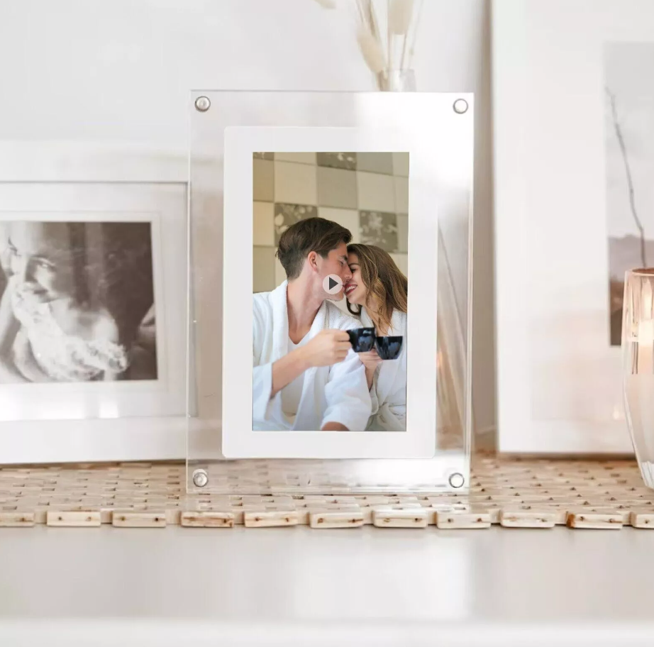 Digital Photo Frame